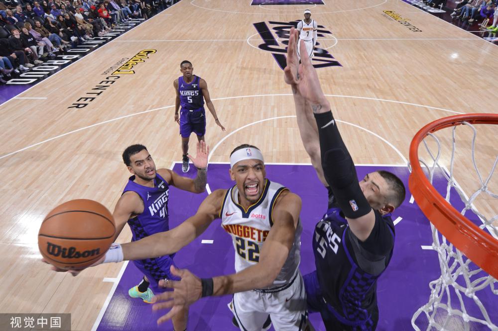 职业足坛并 职业足坛并