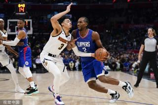 鏖战三小时，虽败亦无憾！郑钦文，已创造历史央视新闻微信公众号.